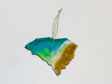 Load image into Gallery viewer, ARTIST CORNER South Carolina Resin Ornament
